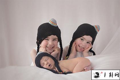 b型血女人的性格特点 B型血女生性格解析