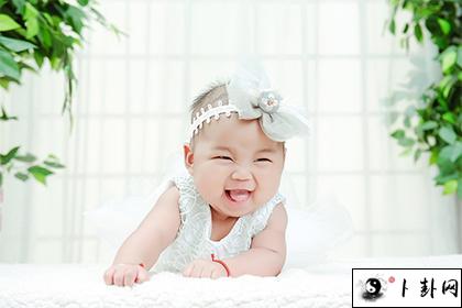 b型血女人的性格特点 B型血女生性格解析