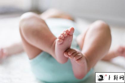 b型血女人的性格特点 B型血女生性格解析